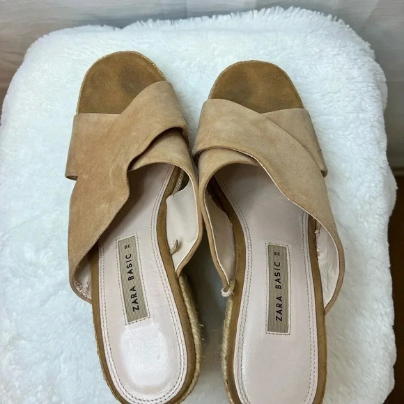 Zara Women’s Crossover Leather Wedge Sandals - Picture 8 of 11